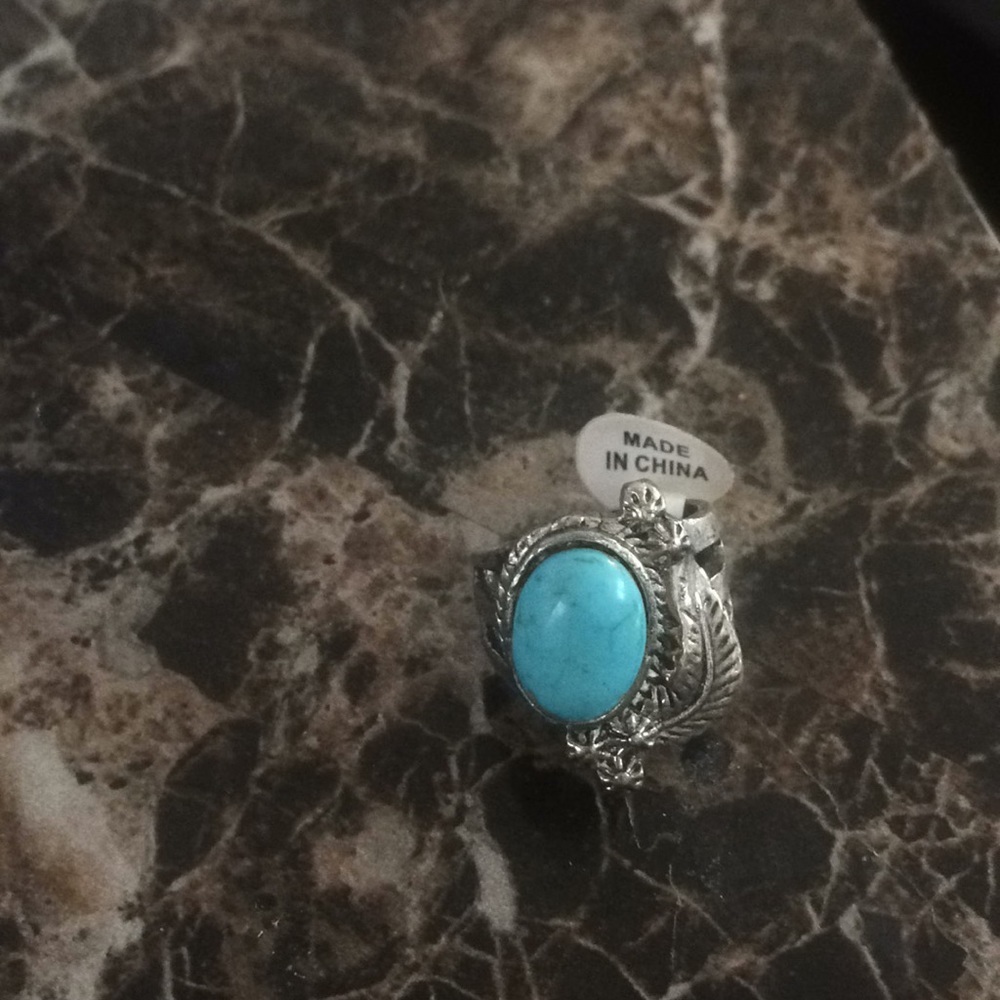 New ladies ring size 8